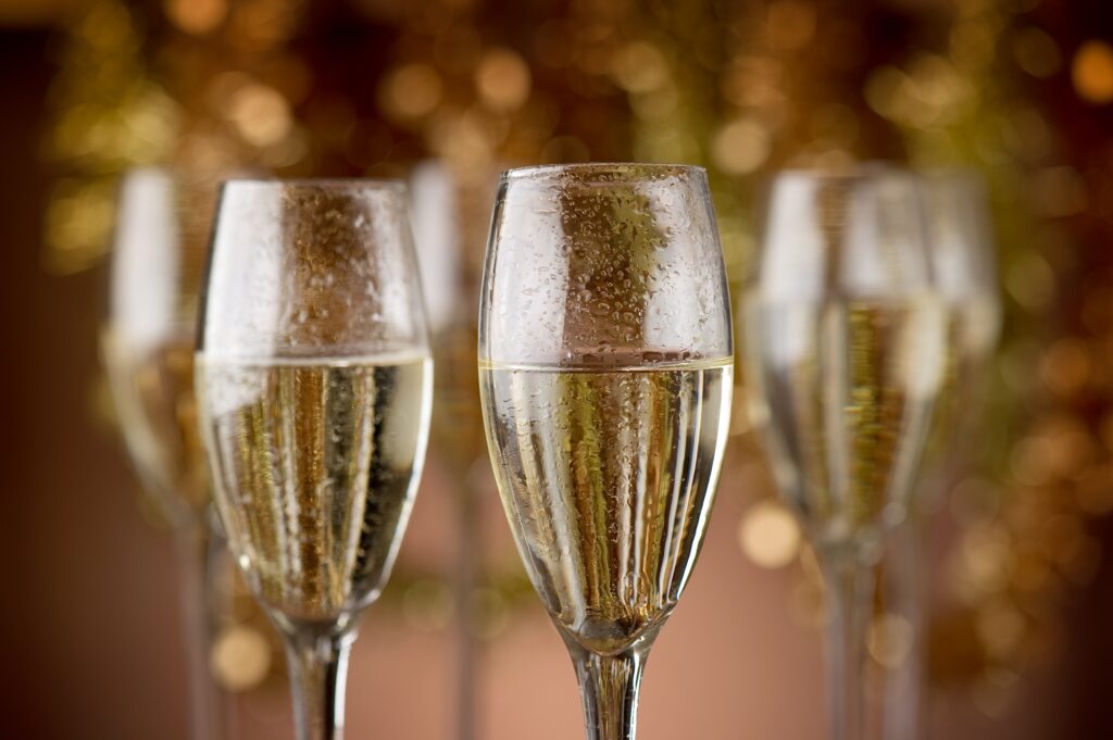Champagne glasses - wedding Magician in Hampshire